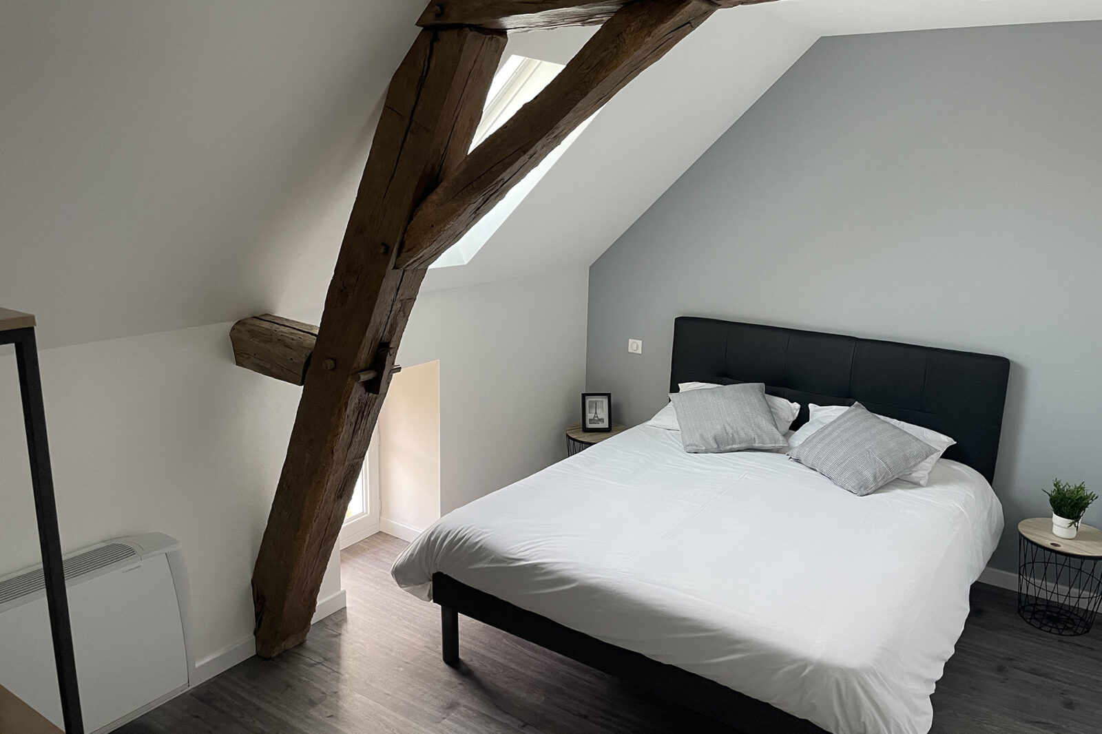 Chambre double du gîte Domaine Lemonde